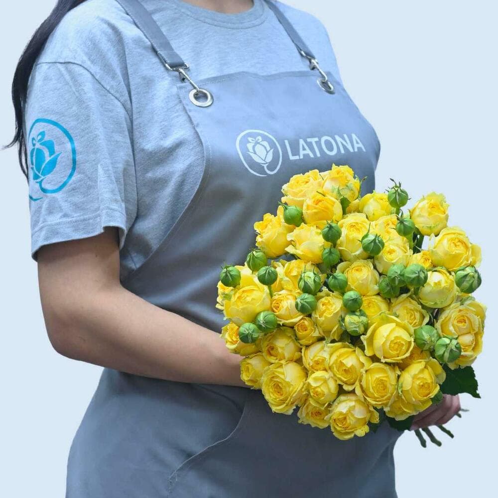 Букет с жёлтыми кустовыми розами Catalina