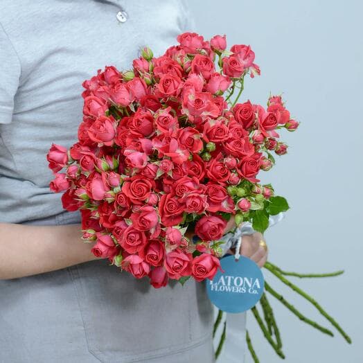 Букет с кустовыми розами Cherry Kheops