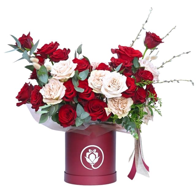 Ծաղկե տուփ MAJORE կարմիր վարդերով