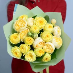 Букет "Zara" с желтыми пионовидными розами