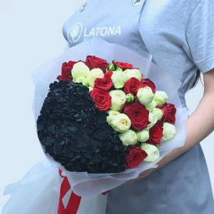 Bouquet with red roses and peony roses