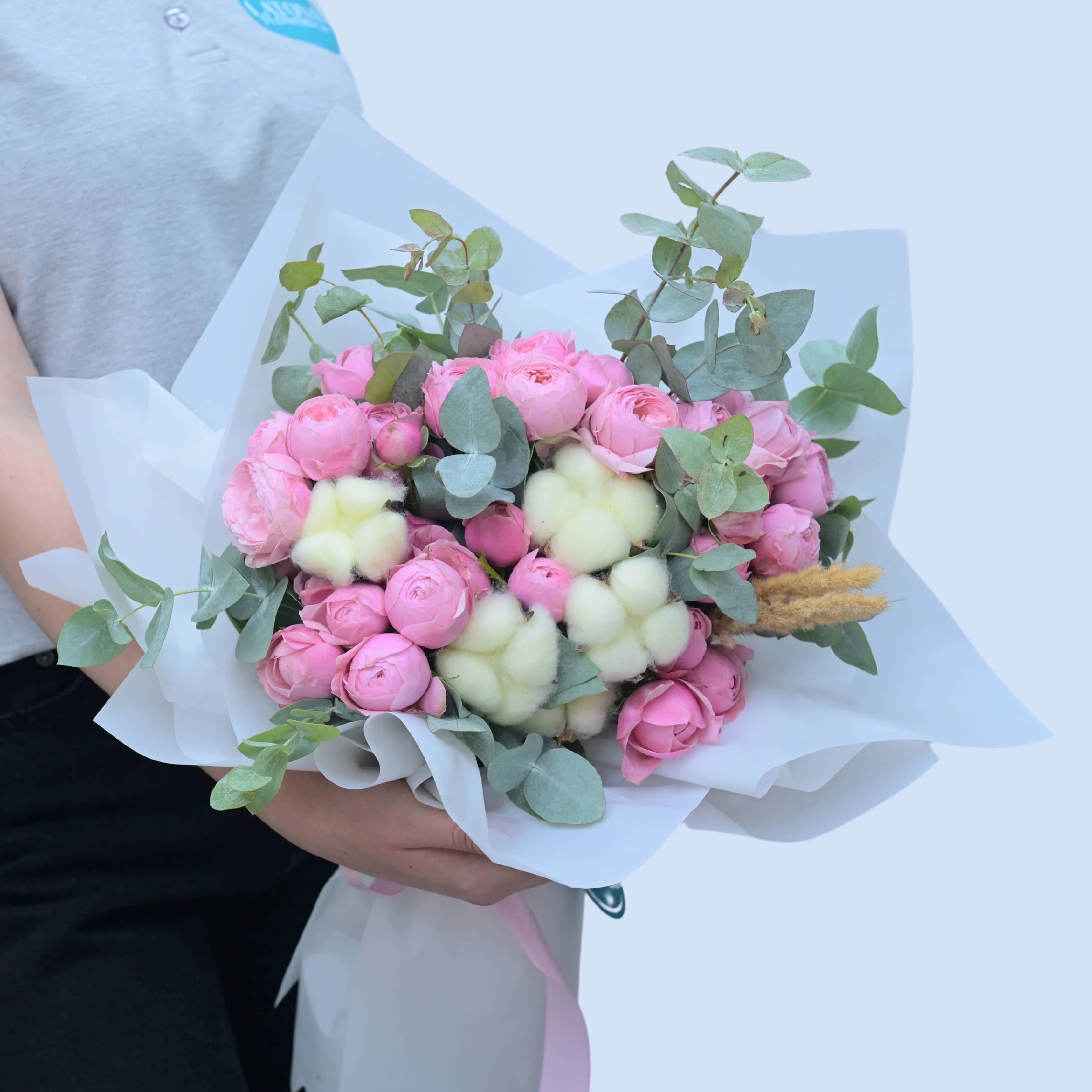 Bouquet SOFITEL with peony roses and cotton