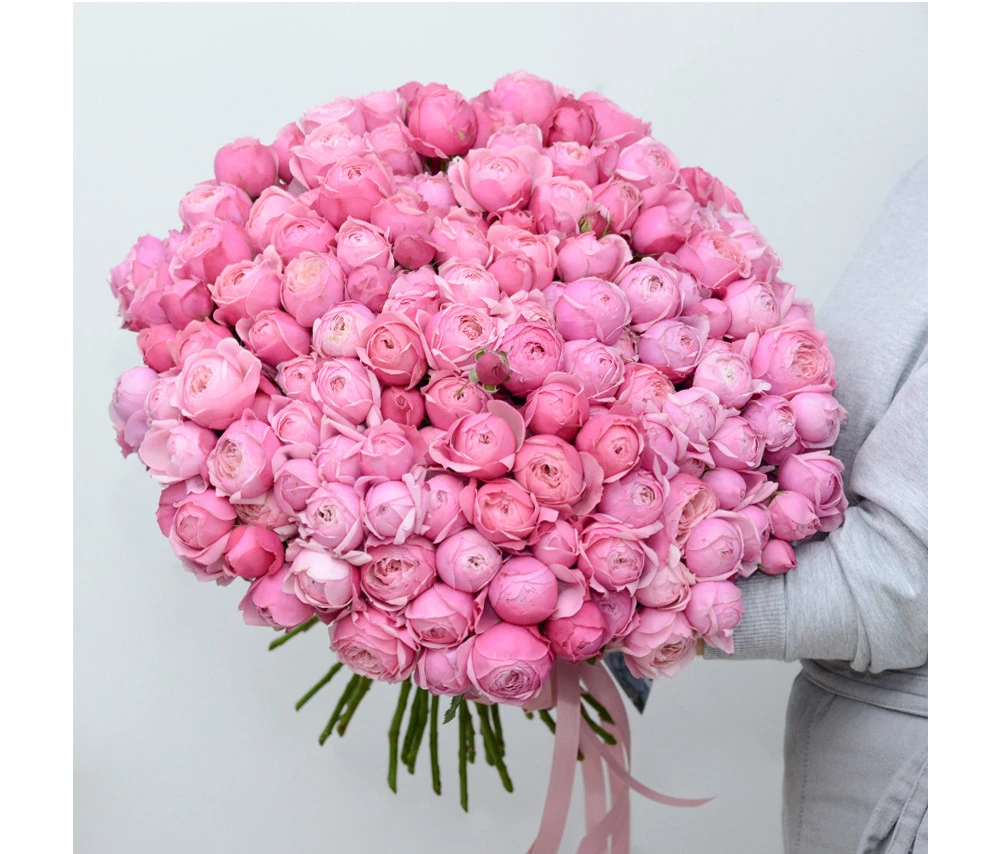 Bouquet SILVA with  peony roses