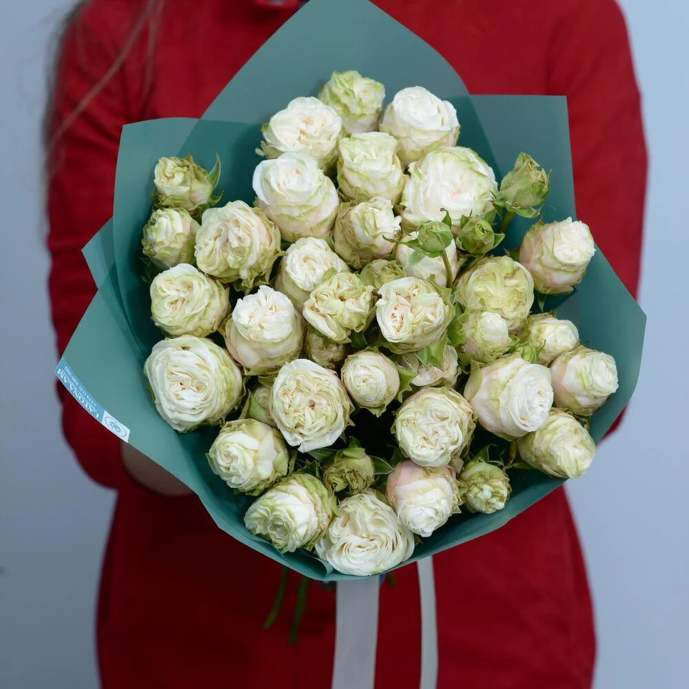 Bouquet GIVENCHY with  peony roses