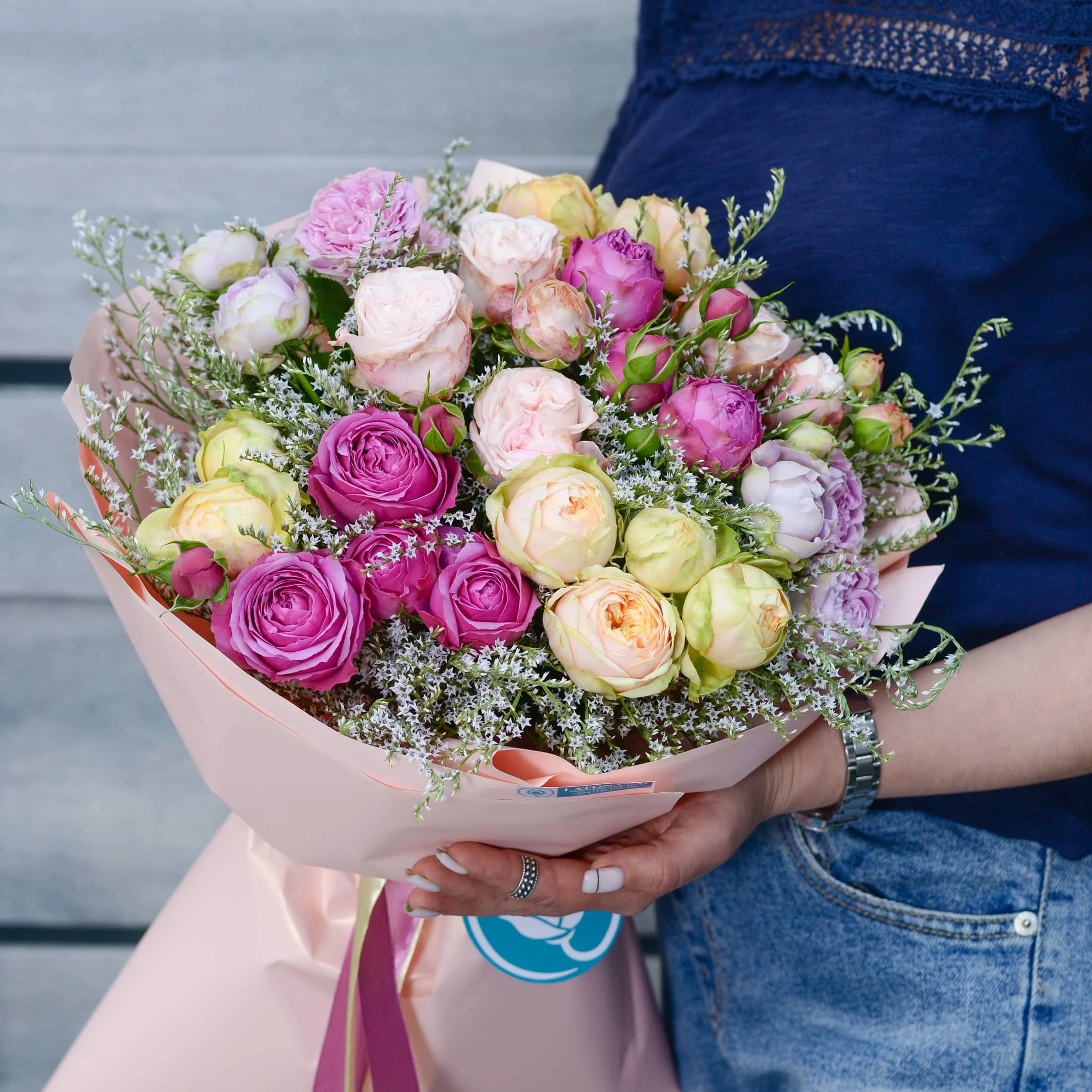 Bouquet BAGREVAND with  peony roses