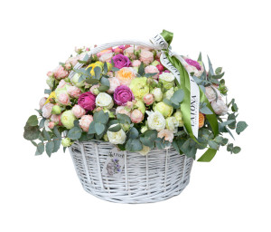 Flower in a Basket ‹BASKET› with peony roses