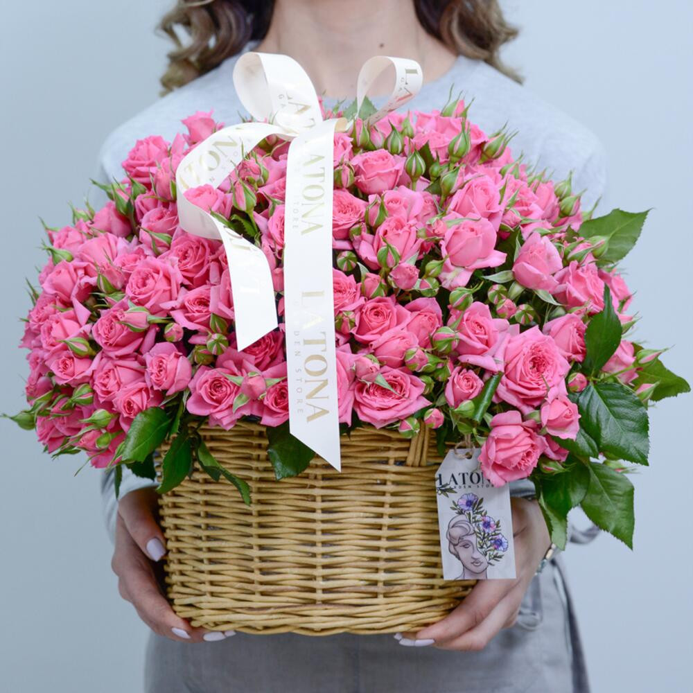 Flower in a Basket ‹LA MAMA› with peony roses