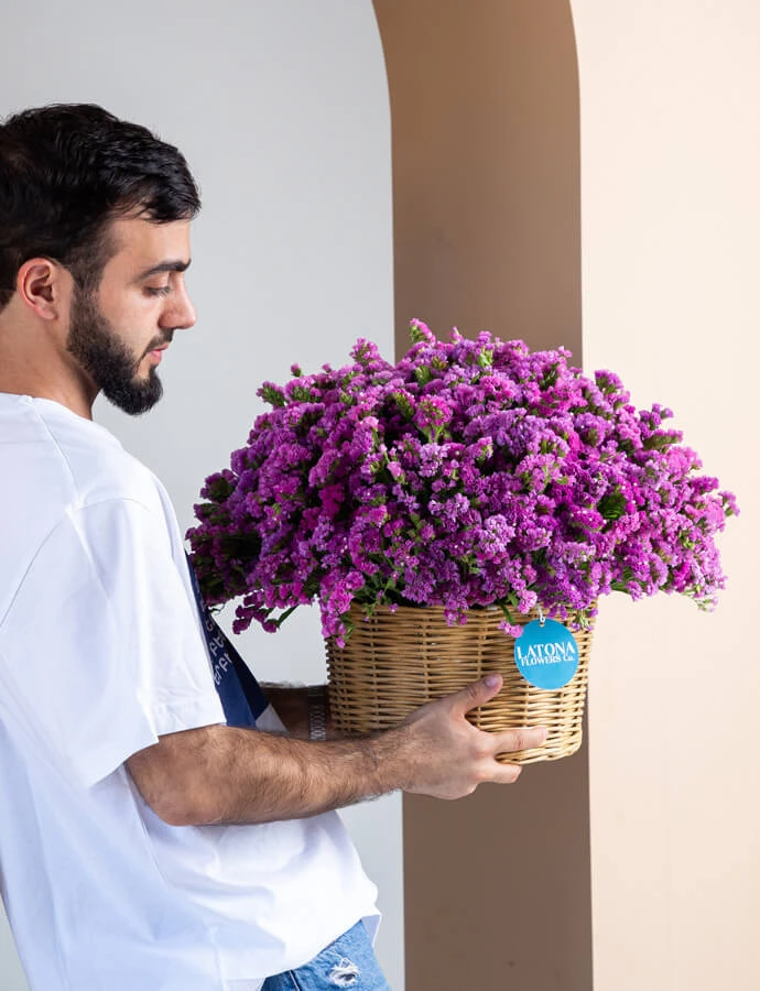 Flower in a Basket ‹DRY PINK› with limoniums